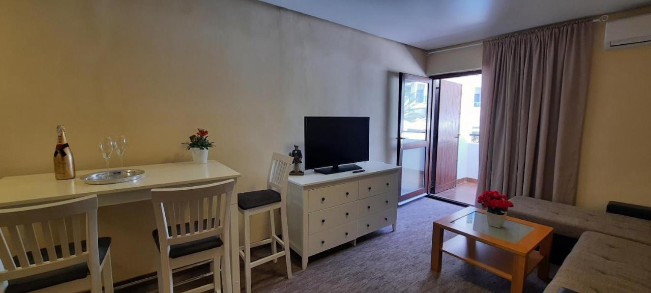 Ambassador Apartments Petrovac Exteriér fotografie