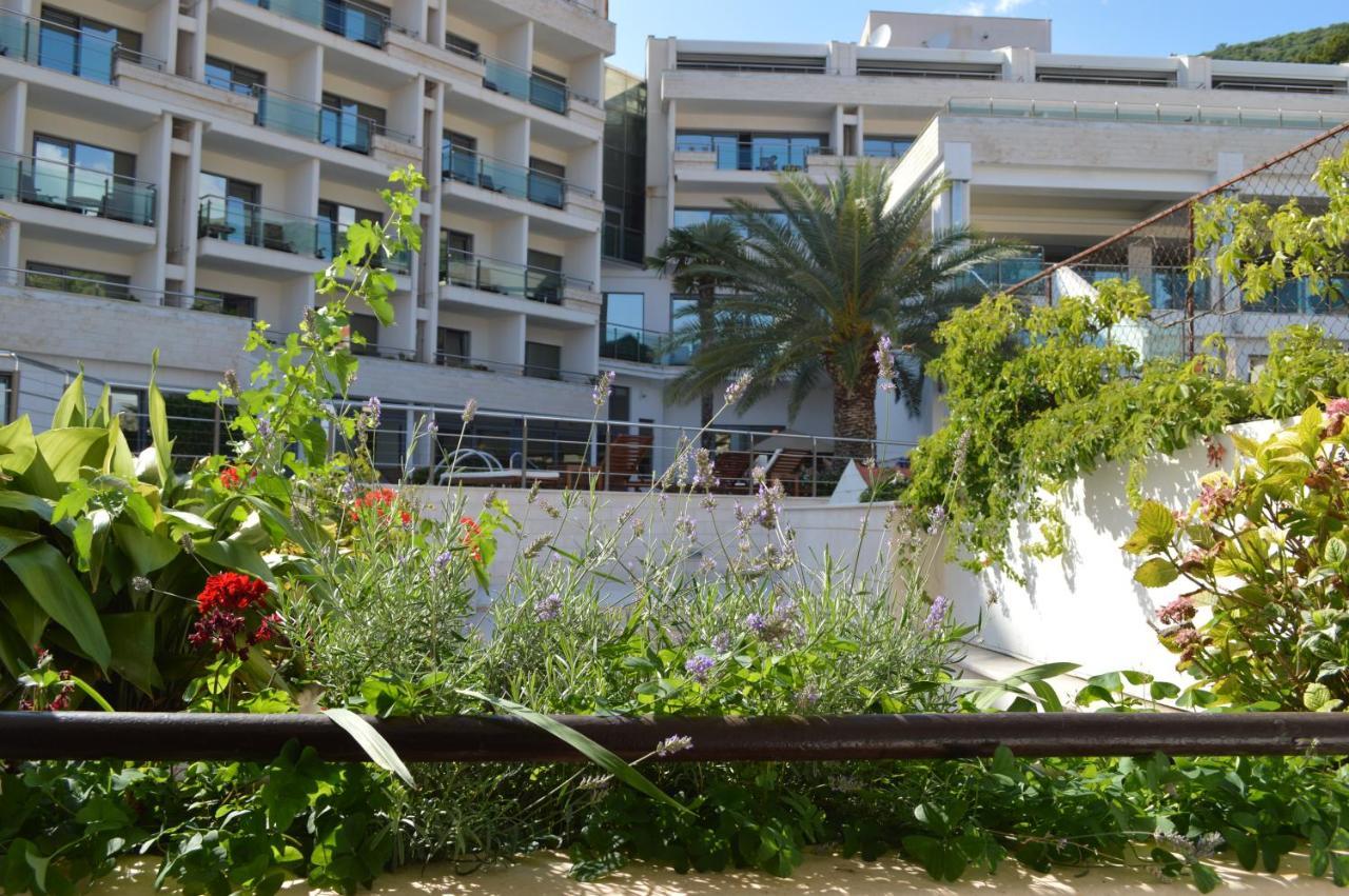 Ambassador Apartments Petrovac Exteriér fotografie